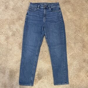 American Eagle stretch Mom jeans